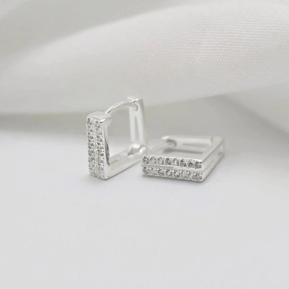 *925 Sterling Silver Diamond Square Hoop Earrigs - Picture 6 of 9